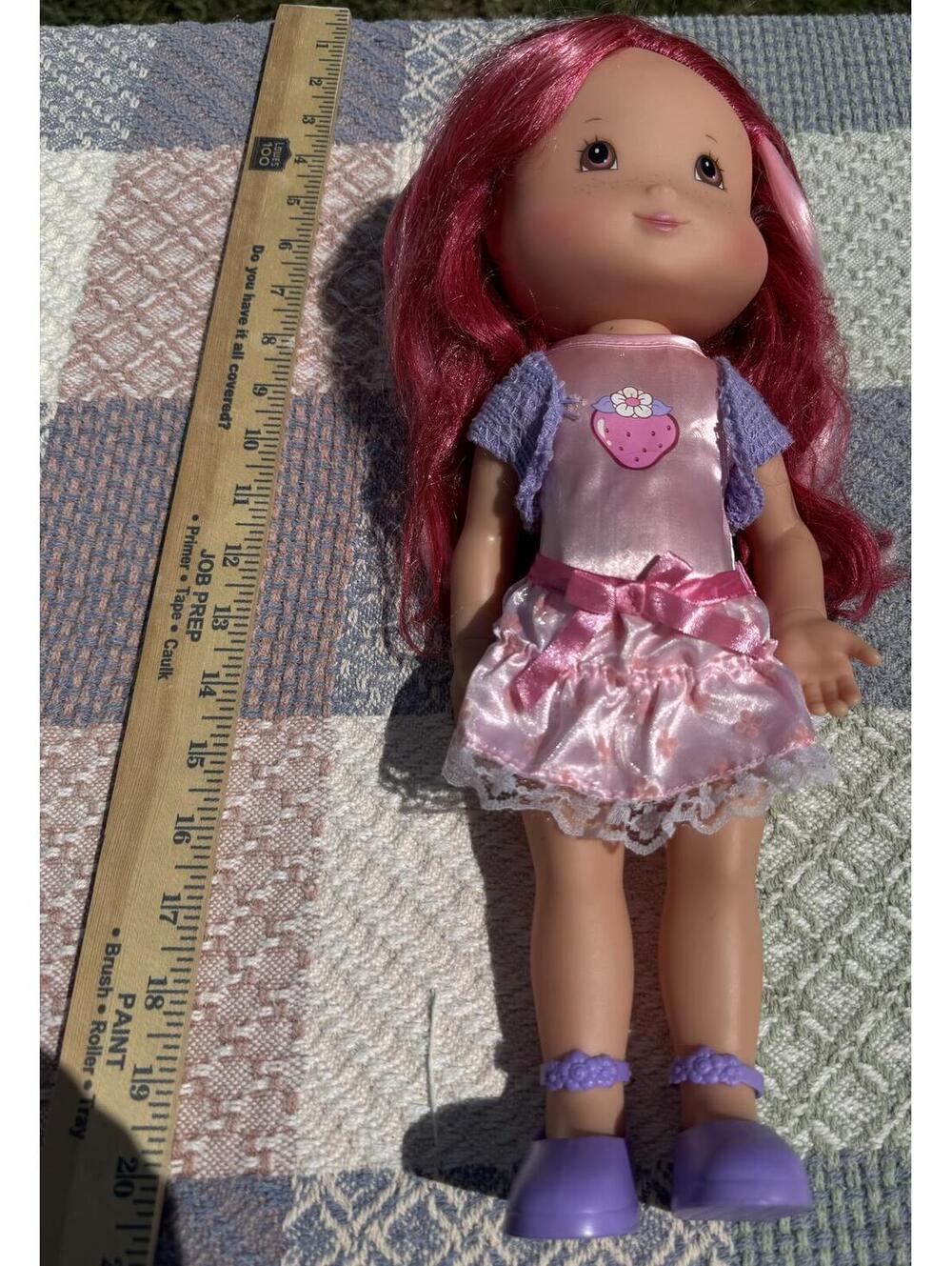 Y2K 2006 Strawberry Shortcake Doll with Pink Dress and Purple Shoes